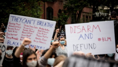 Protesty w Nowym Jorku. Tysiące ludzi na ulicach, dziesiątki aresztowań