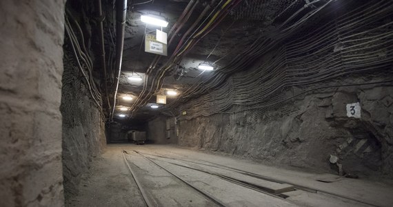 8 górników pracowało pod ziemią w momencie silnego wstrząsu, do którego doszło w kopalni Polkowice-Sieroszowice.