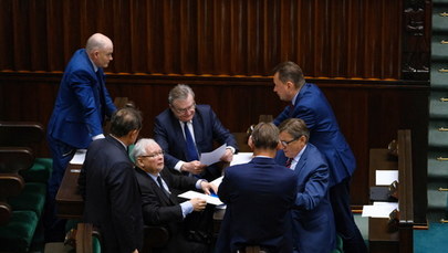 „Chamska hołota” z opozycji. Awantura podczas debaty o wotum dla Szumowskiego