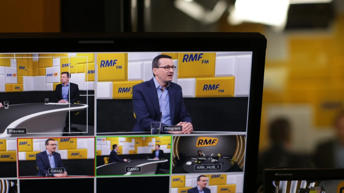 "Zgodnie z naszą obietnicą 14. emerytura będzie wypłacona" - zadeklarował w rozmowie z RMF FM gość Krzysztofa Ziemca Mateusz Morawiecki. "Wszystkie nasze obietnice zostaną wykonane" - zapewnił Prezes Rady Ministrów.