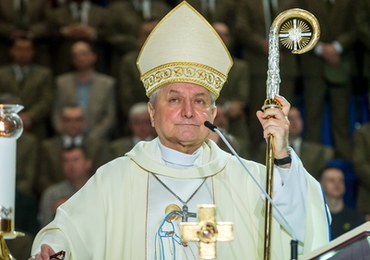 Biskup Janiak uważa, że jest ofiarą medialnej nagonki. Napisał list do wiernych