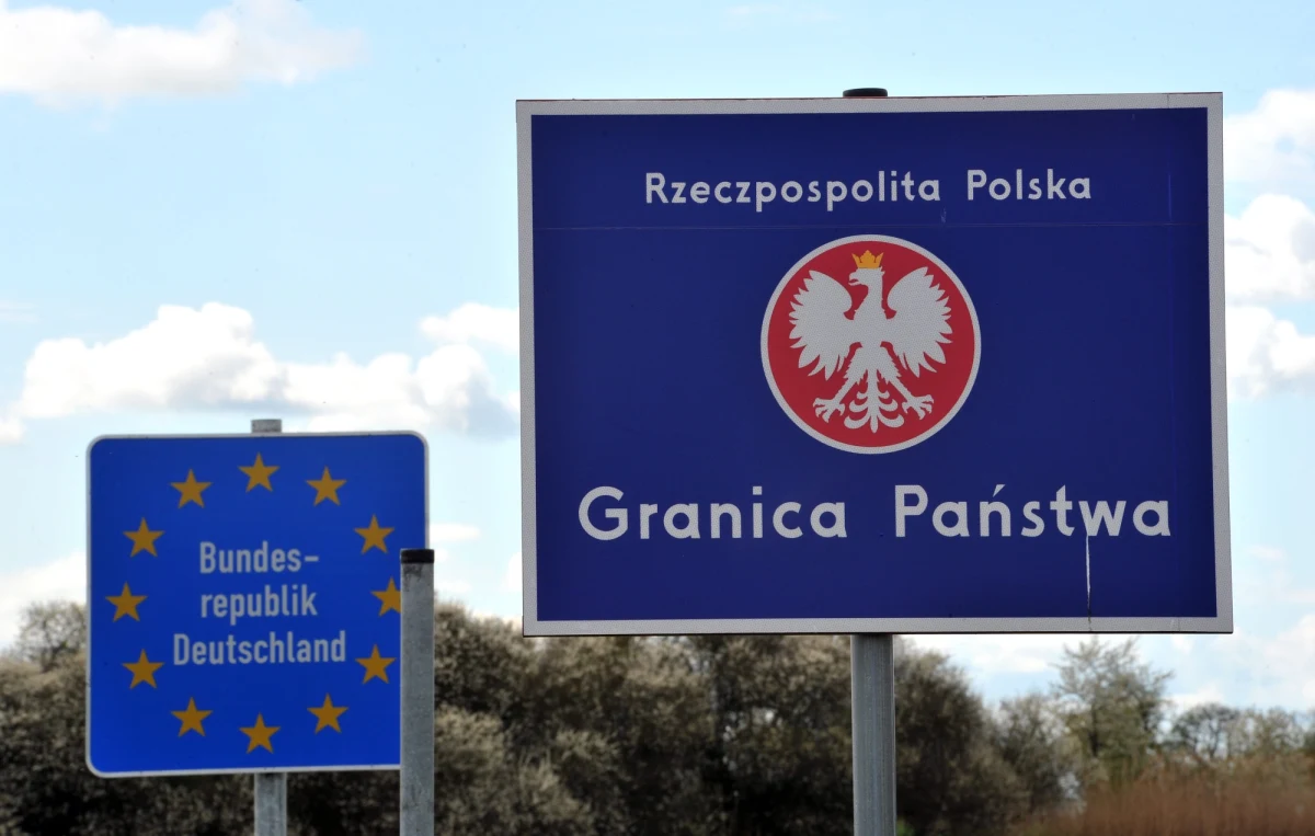W nocy z piątku na sobotę - czyli z 12 na 13 czerwca - Polska zniesie kontrole na wewnętrznych granicach Unii Europejskiej dla mieszkańców strefy Schengen - dowiedziała się nieoficjalnie w Komisji Europejskiej korespondentka RMF FM w Brukseli Katarzyna Szymańska-Borginon.