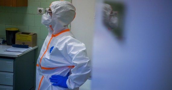 Ministerstwo Zdrowia podało nowe statystyki dotyczące koronawirusa w Polsce. Stwierdzono 359 nowych zakażeń, zmarło kolejnych 9 osób. Od początku epidemii stwierdzono już ponad 28 tysięcy zachorowań.