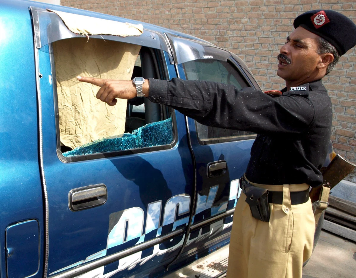 Służby specjalne Pakistanu aresztowały w Rawalpindi koło Islamabadu dwóch członków organizacji terrorystycznej Tehreek-i-Taliban Pakistan, podejrzanych o zabójstwo w lutym 2009 roku inżyniera Geofizyki Kraków Piotra Stańczaka - poinformowała rzeczniczka polskiego MSZ-etu Monika Szatyńska-Luft. Aresztowanie miało miejsce 1 czerwca.