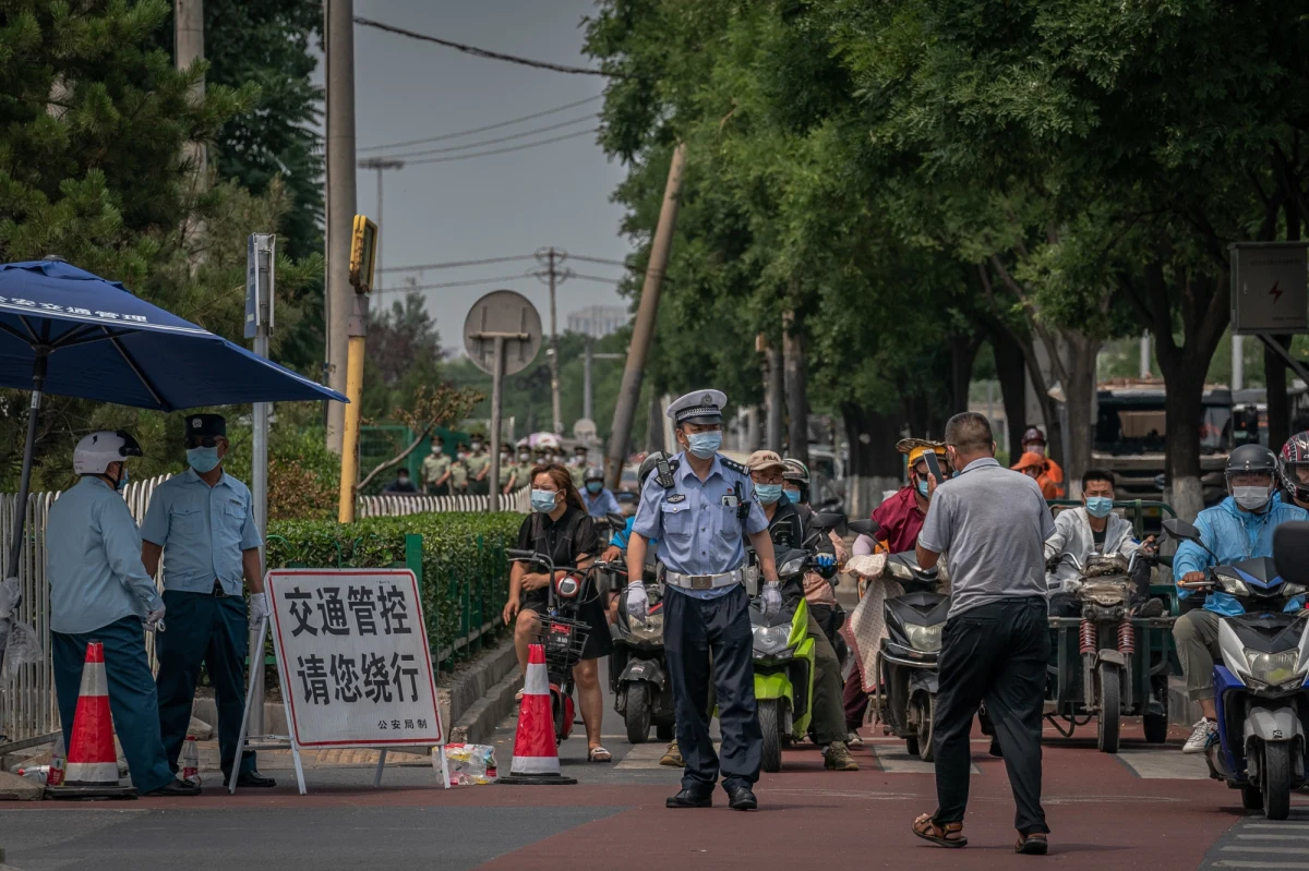 W Chinach stwierdzono w ciągu minionej doby 57 nowych przypadków zakażenia koronawirusem - poinformowała w niedzielę Narodowa Komisja Zdrowia tego kraju. To największy dobowy przyrost nowych infekcji od 13 kwietnia.