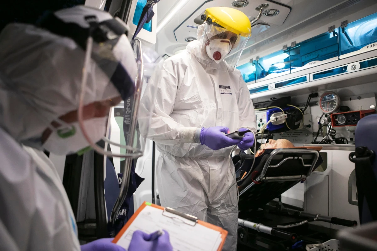 Ministerstwo Zdrowia informuje o 407 nowych przypadkach zakażenia koronawirusem w Polsce. Nie żyje kolejne 16 osób. Bilans epidemii koronawirusa w Polsce wzrósł tym samy do 30 195 zakażonych. Lekarzom nie udało się uratować życia 1 272 z nich.