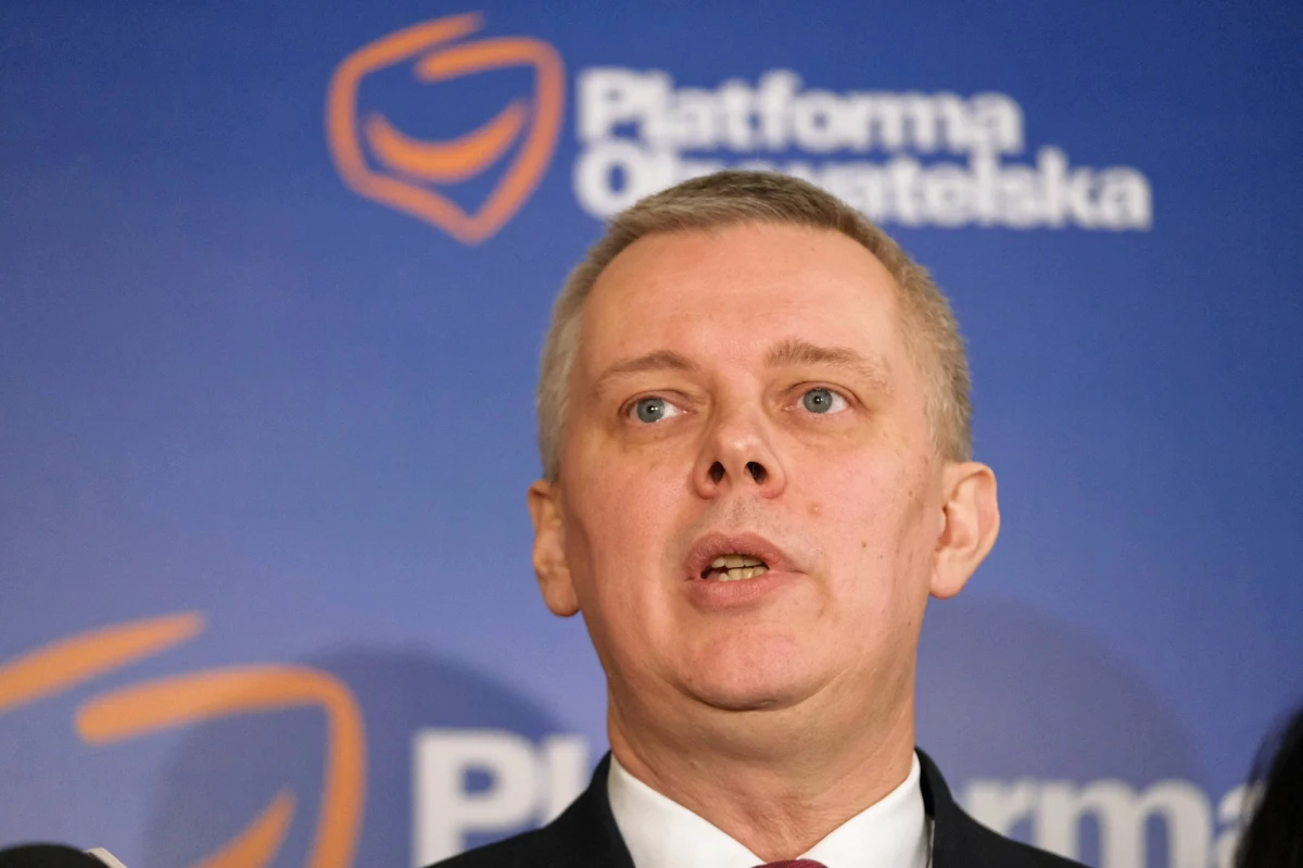 „Ktoś powinien za to polecieć” – tak w rozmowie z Onetem były szef MON Tomasz Siemoniak komentuje niedawny incydent na granicy polsko-czeskiej. Polscy żołnierze ustawili punkt kontrolny na terenie Czech, zakazując obywatelom tego kraju wstępu do pobliskiej kaplicy. Do sprawy odniósł się polski MZS komentując, że doszło do tego przez nieporozumienie.