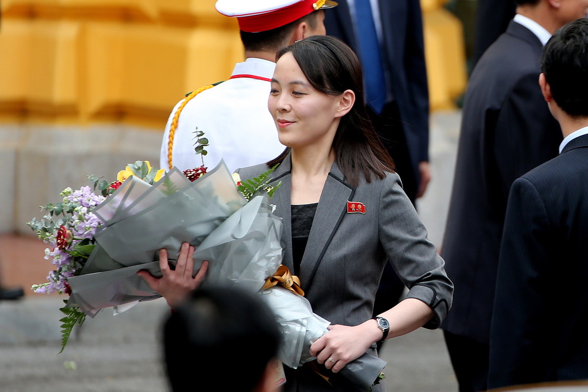 Korea Północna odrzuciła ofertę Korei Południowej, która chciała wysłać do Pjongjangu swoich przedstawicieli. Mieli oni złagodzić napięcie między obydwoma krajami - poinformowały państwowe media północnokoreańskie.