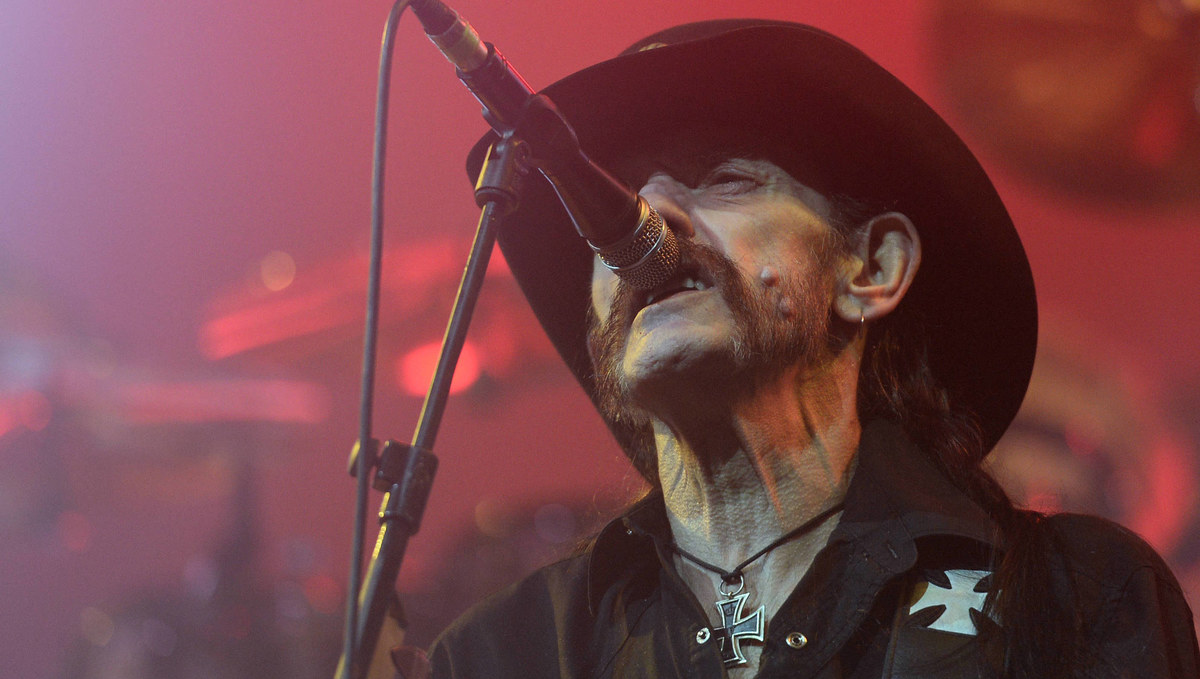 "Lemmy" to będzie biografia ikony heavy metalu Lemmy'ego Kilmistera, nieżyjącego już lidera zespołu Motörhead. Jak pisze "Hollywood Reporter" zdjęcia mają ruszyć w przyszłym roku.