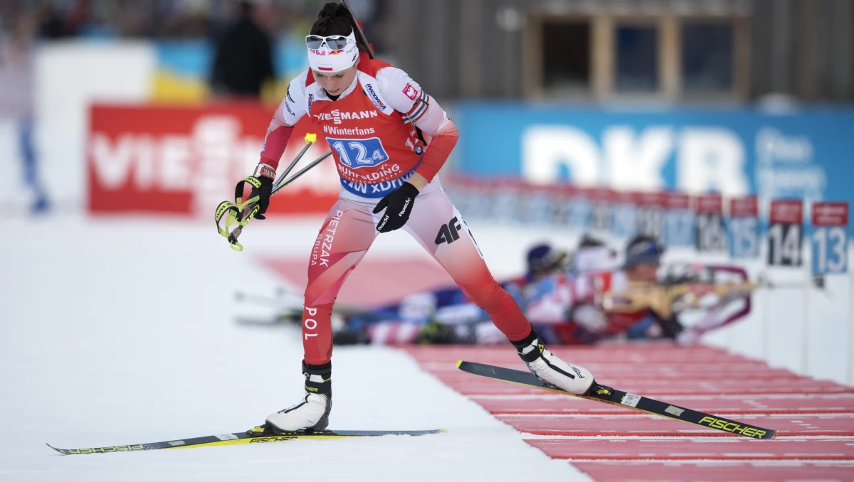 Kadra biathlonistek kończy zgrupowanie w Dusznikach-Zdroju. To było pierwsze spotkanie zawodniczek z trenerem Miachelem Greisem od zakończenia zimowego sezonu. Biathlonistki po tygodniach treningów w domowych warunkach mogły sprawdzić swoją dyspozycję: „Śmiało mogę powiedzieć, że w domu wykonałam kawał dobrej roboty, bo mój organizm jest już przystosowany do ciężkich treningów” – powiedziała w rozmowie z RMF FM Kamila Żuk.