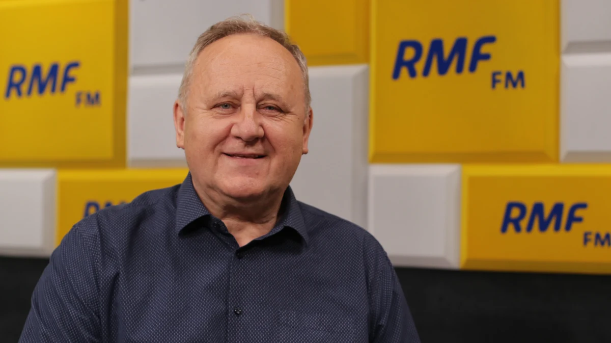 „To bardzo świetny ruch wyborczy dla obydwu prezydentów. Prezydent Polski potrzebuje takiego wsparcia, nie ukrywajmy, wielkiego prezydenta, który każdym gestem przysparza przychylności głosujących. Amerykański prezydent jeszcze bardziej potrzebuje prezydenta Dudy przed swoimi wyborami ze względu (…) liczbę głosujących Polaków, którzy w trzech stanach mogą zdecydować o tym, że to Donald Trump będzie prezydentem w kolejnej kadencji” – tak o zapowiedzi wizyty prezydenta Andrzeja Dudy w USA mówił w Popołudniowej rozmowie w RMF FM prof. Bogusław Pacek. 