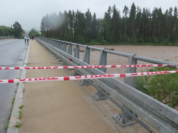 Wysoki poziom wód w woj. śląskim. Pogotowie przeciwpowodziowe w pięciu powiatach i Bielsku-Białej