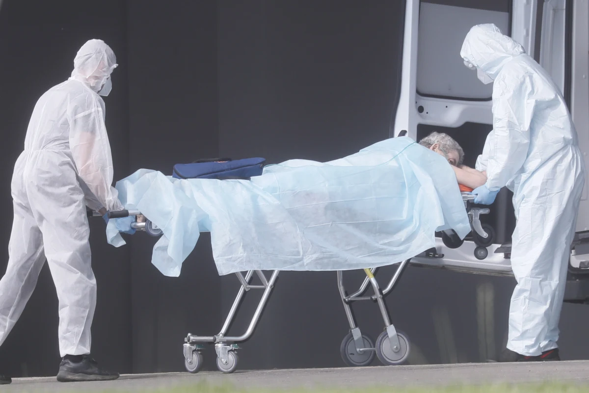 W sobotę resort zdrowia poinformował o 309 nowych przypadkach zakażenia koronawirusem oraz kolejnych 12 ofiarach śmiertelnych. Aktualny bilans pandemii w Polsce to 31 620 zakażonych i 1 346 zgonów. Ministerstwo Zdrowia poinformowało również, że od początku pandemii z koronawirusa wyzdrowiało w Polsce 16 181 osób.