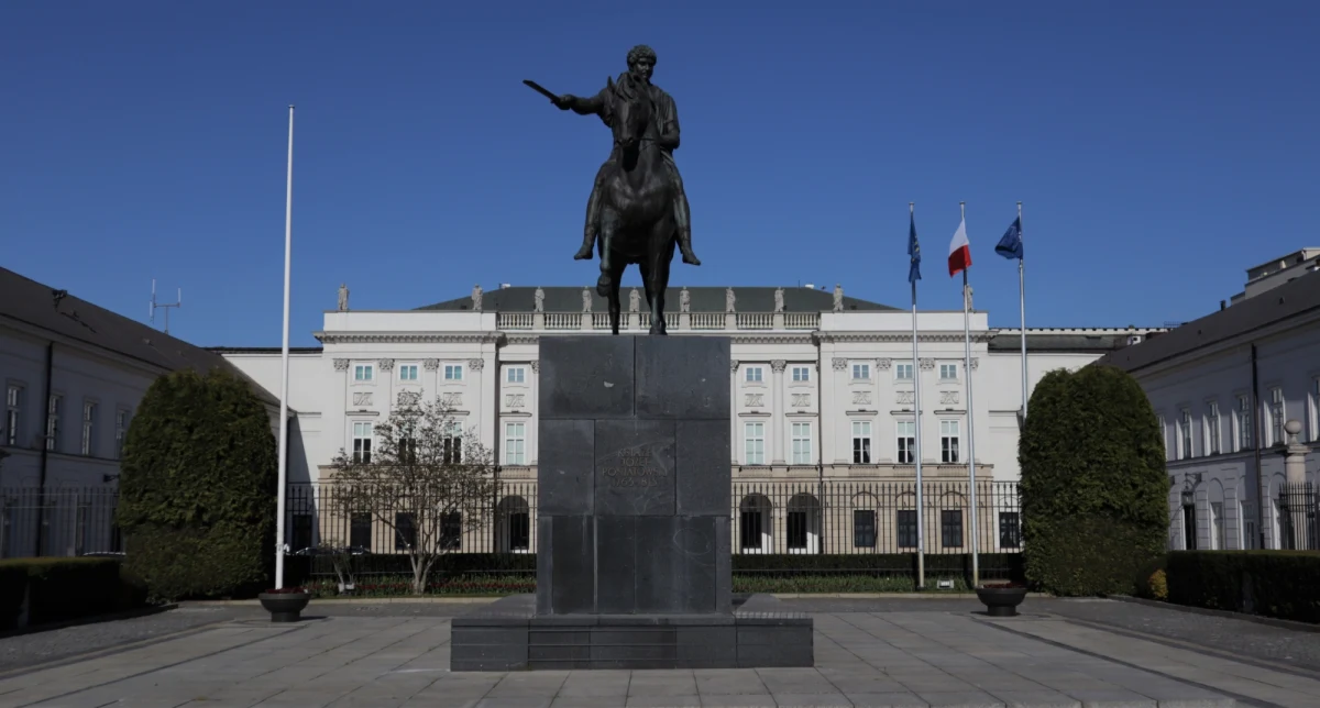 Jakie tematy są dla Polaków najważniejsze w trwającej kampanii prezydenckiej? Na zlecenie Onetu sprawdziła to pracownia IBRIS. Najwięcej ankietowanych wskazało na odpowiedzi związane z sytuacją gospodarczą i bezpieczeństwem zdrowotnym w związku z pandemią koronawirusa.