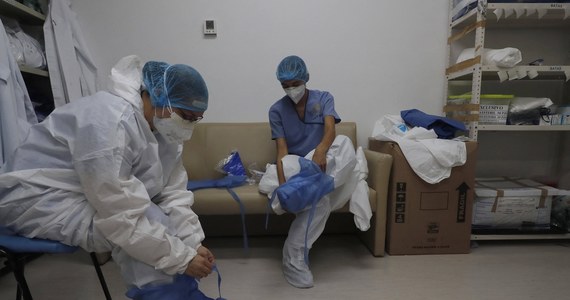 58-letnia pacjentka, która zmarła na zapalenie mózgu, była zakażona nowym, nieopisanym dotąd wirusem - wynika z najnowszych badań międzynarodowego zespołu lekarzy. Do identyfikacji "wirusa Cristoli" zastosowano te same techniki, które wykorzystano przy odkryciu koronawirusa z Wuhan.