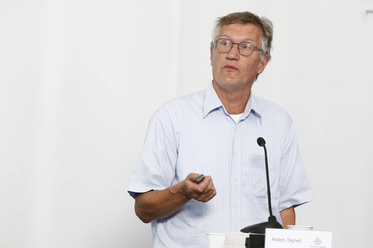 Władze Norwegii oraz Danii ogłosiły w czwartek, że w związku z trudną sytuacją epidemiczną w Szwecji swobodne podróżowanie do tego kraju nie będzie możliwe. Granice pozostaną zamknięte dla Szwedów, za to zostaną otwierane dla obywateli innych krajów.