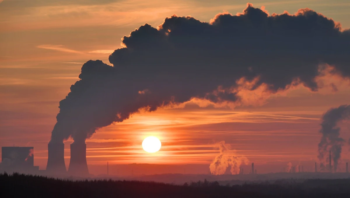 Walka z zanieczyszczeniem powietrza w UE wypada obecnie słabo. Większość państw członkowskich nie uda się zmniejszyć tego wskaźnika i skutków złej jakości powietrza dla zdrowia do 2030 roku - wynika z raportu Komisji Europejskiej.