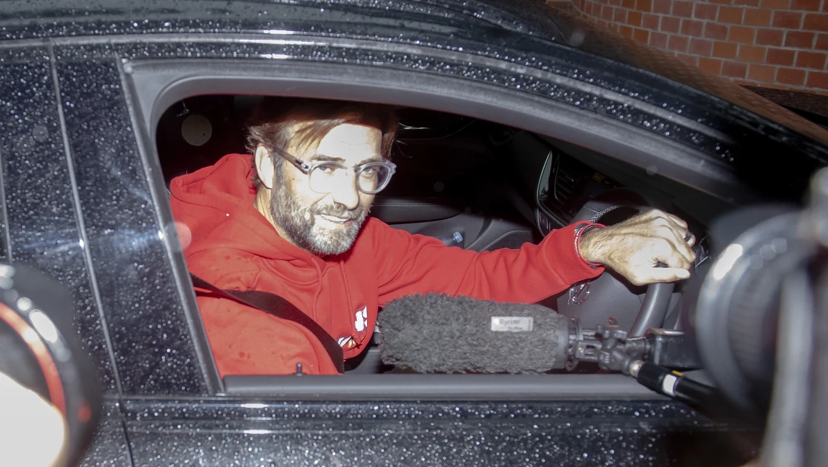 Prezydent Islandii Gudni TH. Johannesson wybrany w sobotę na drugą kadencję powiedział, że chciałby zarządzać państwem tak jak robi to Juergen Klopp z Liverpoolem - silnie, lecz z pokorą.