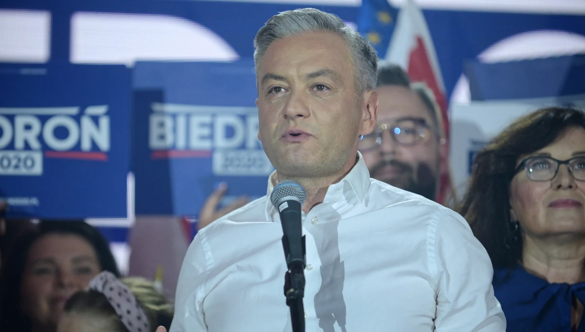 Czasami się wygrywa, czasami się przegrywa, ale my jesteśmy w polityce po to, żeby w końcu coś się zmieniło - mówił kandydat Lewicy na prezydenta Robert Biedroń, który zgodnie z sondażami miałby otrzymać 2,9 proc. poparcia w wyborach prezydenckich.