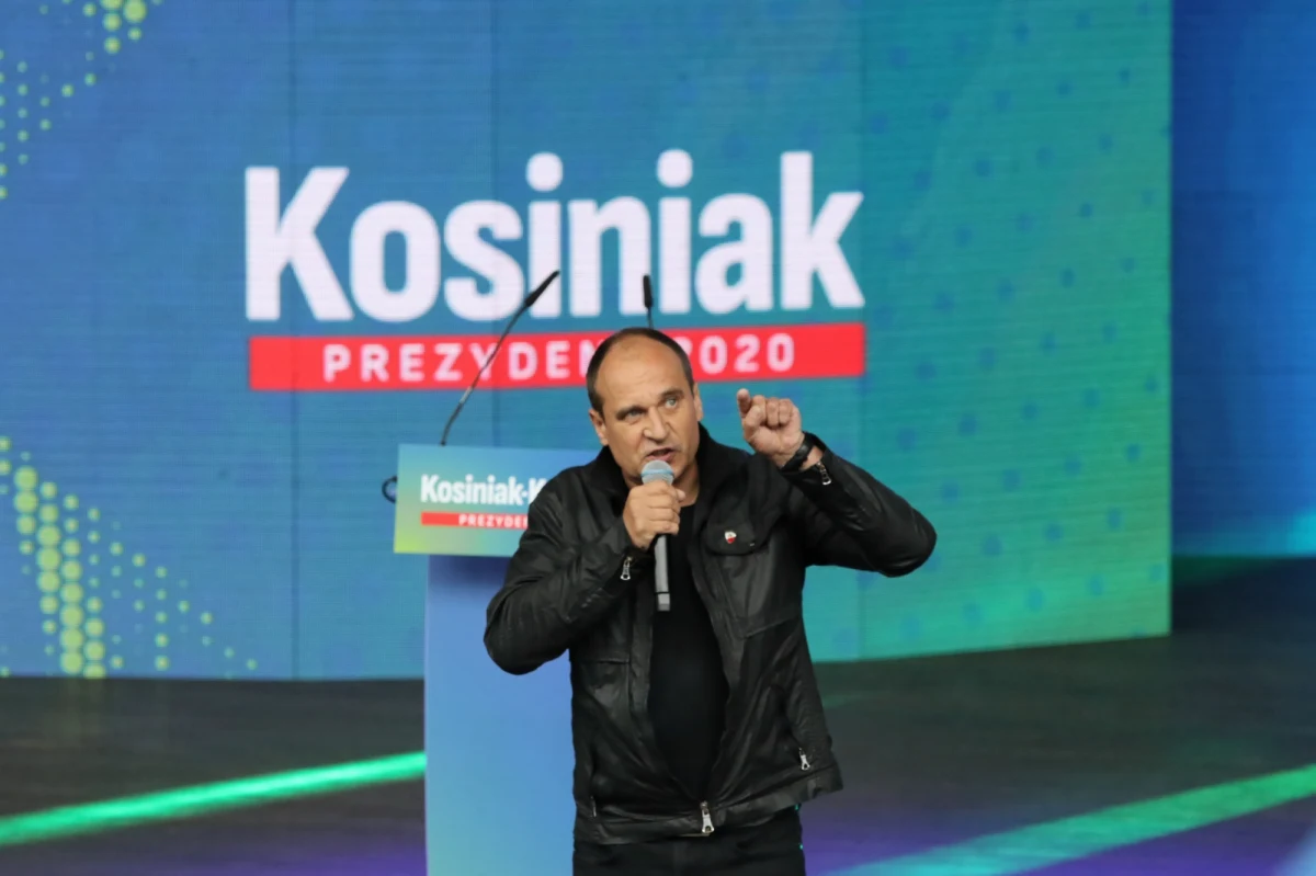 Kiedy do gry wszedł Rafał Trzaskowski, było już wiadomo, że wojna będzie się rozgrywała pomiędzy PO i PiS z trzecim kandydatem, który nie ma żadnej szansy. Można gratulować wyniku Szymonowi Hołowni i Krzysztofowi Bosakowi, ale gra toczy się pomiędzy dwoma "molochami" - ocenił w poniedziałek Paweł Kukiz, lider Kukiz'15.
