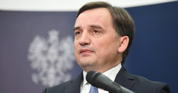 Sąd Okręgowy w Warszawie przedłużył tymczasowy areszt wobec Jana S. oskarżonego o podżeganie do zabójstwa ministra sprawiedliwości Zbigniewa Ziobry. 