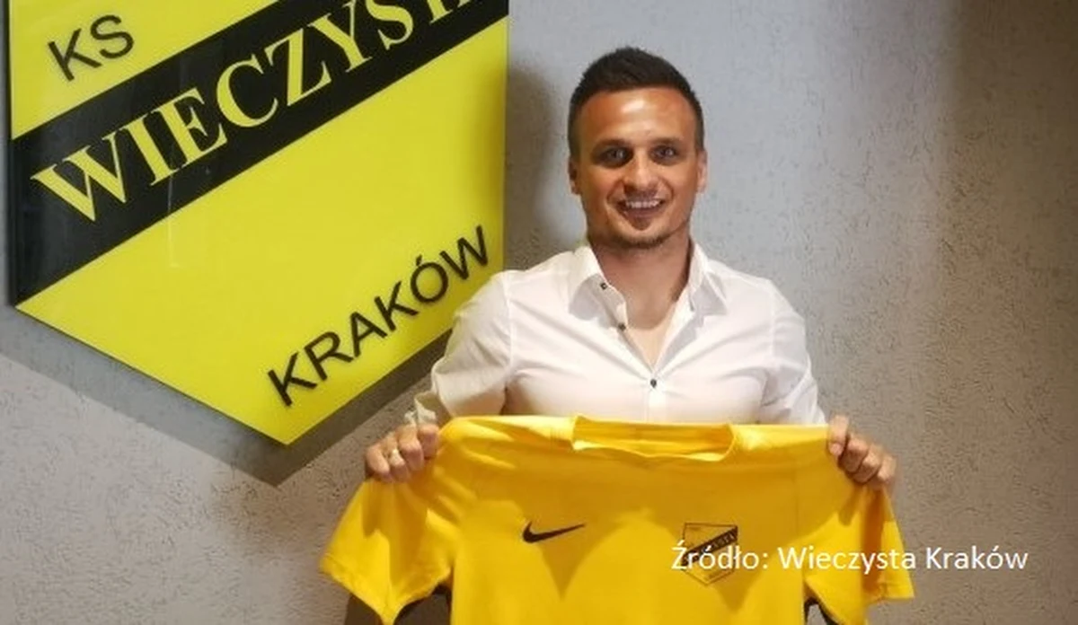 Były reprezentant Polski Sławomir Peszko ma za sobą świetny debiut w barwach Wieczystej Kraków. Jak podaje Onet, skrzydłowy w sparingu strzelił gola, zaliczył dwie asysty, a po faulu na Peszce czerwoną kartkę otrzymał zawodnik Unii Tarnów.