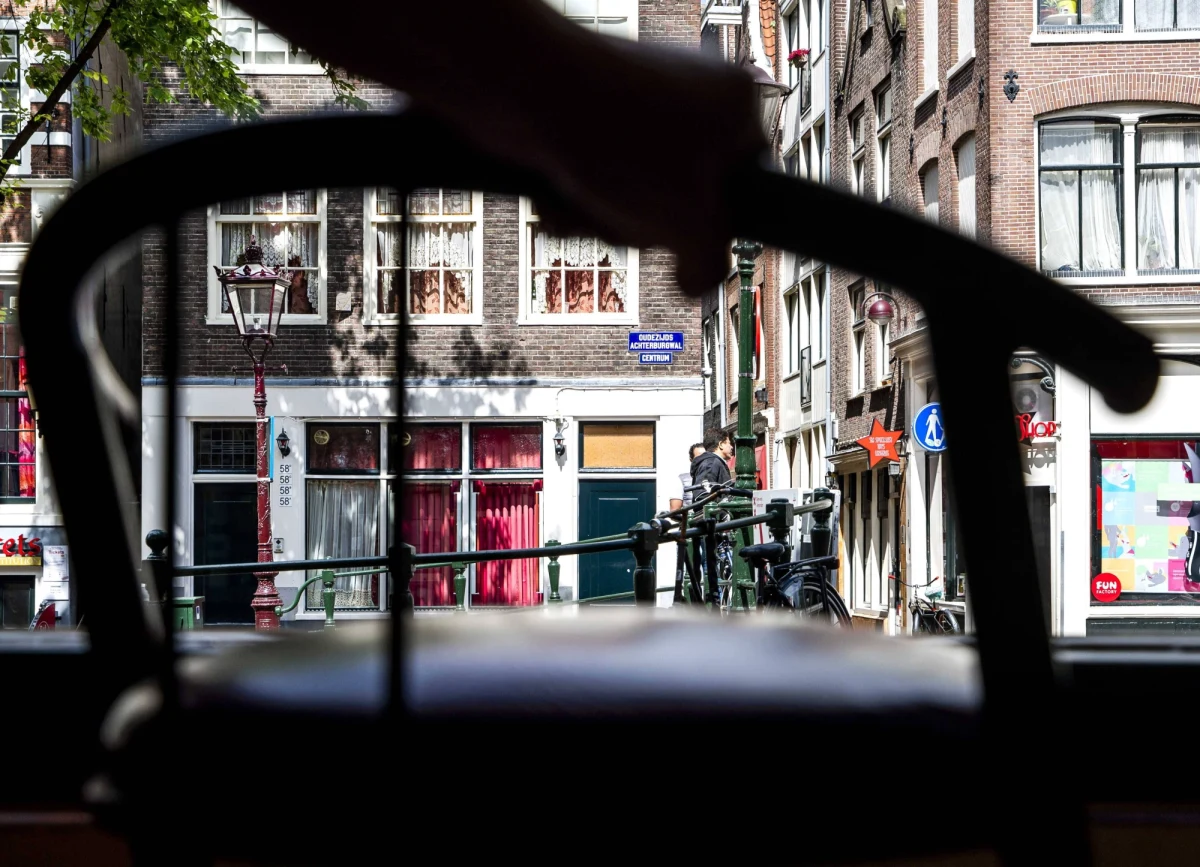 W Holandii działalność wznowili pracownicy seksualni. Obowiązują ich jednak zalecenia związane z pandemią koronawirusa.