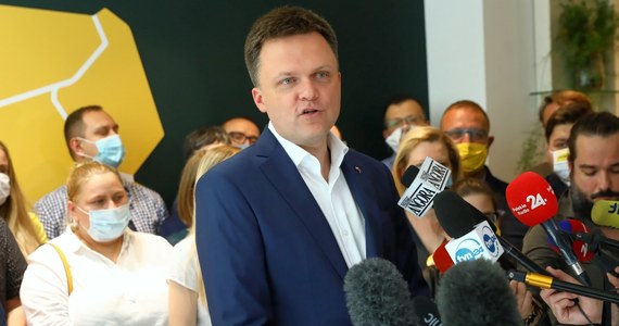 Przekazanie nadwyżki środków z kampanii wyborczej Szymona Hołowni na stowarzyszenie "Polska 2050" nie wchodzi w grę. Ruch nie ma osobowości prawnej - powiedział PAP pełnomocnik sztabu Szymona Hołowni, Michał Kobosko. 
