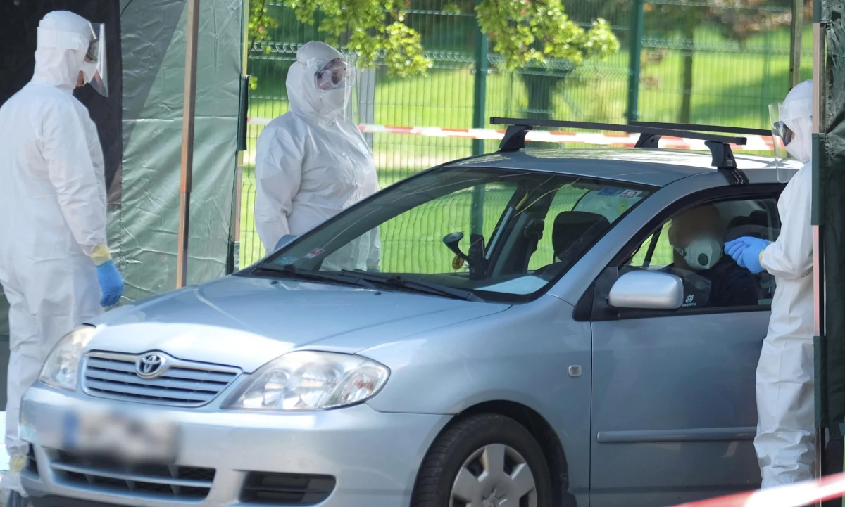 Tylko dwa kolejne przypadki zakażenia koronawirusem stwierdzono ostatniej doby w kopalniach Polskiej Grupy Górniczej. Natomiast w zakładach Jastrzębskiej Spółki Węglowej - liczba zakażonych nie zwiększyła się. Kilkanaście śląskich kopalń przygotowuje się do wznowienia normalnego wydobycia.