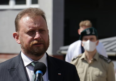 Koronawirus. Szumowski o tłumach na wiecach: Trudno, żeby kandydat blokował im wejście