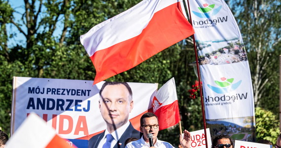 Kandydat Koalicji Obywatelskiej Rafał Trzaskowski szykuje nam prawdziwy "trzaskogedon" - ocenił w poniedziałek premier Mateusz Morawiecki. Jak dodał, "trzaskogedon" dotyczyłby nie tylko emerytur, ale też rozwoju miast.