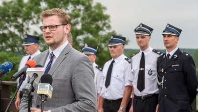 Woś: W Biebrzańskim Parku Narodowym przyroda po pożarze odradza się