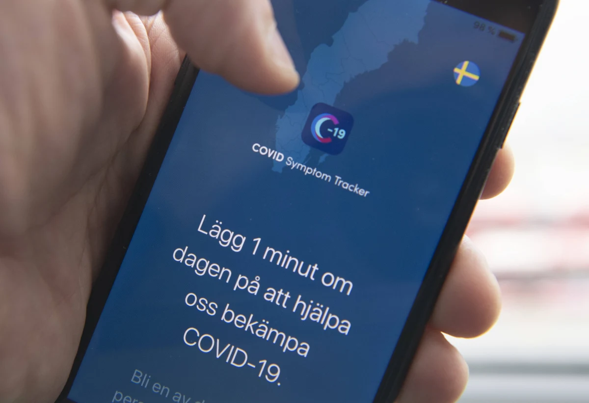 Ponad 540 tys. mieszkańców Irlandii zainstalowało we wtorek, w pierwszym dniu po uruchomieniu, aplikację Covid Tracker, która ma pomagać w identyfikowaniu kontaktów osób zakażonych koronawirusem.
