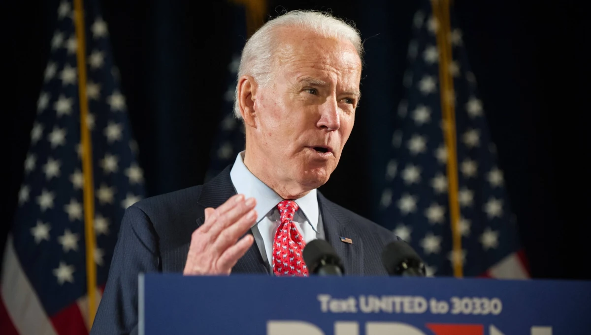 Ubiegający się o nominację Partii Demokratycznej w tegorocznych wyborach prezydenckich w USA Joe Biden zapowiedział, że jeśli wygra wyścig do Białego Domu, unieważni decyzję Donalda Trumpa o wystąpienie Stanów Zjednoczonych ze Światowej Organizacji Zdrowia (WHO). 