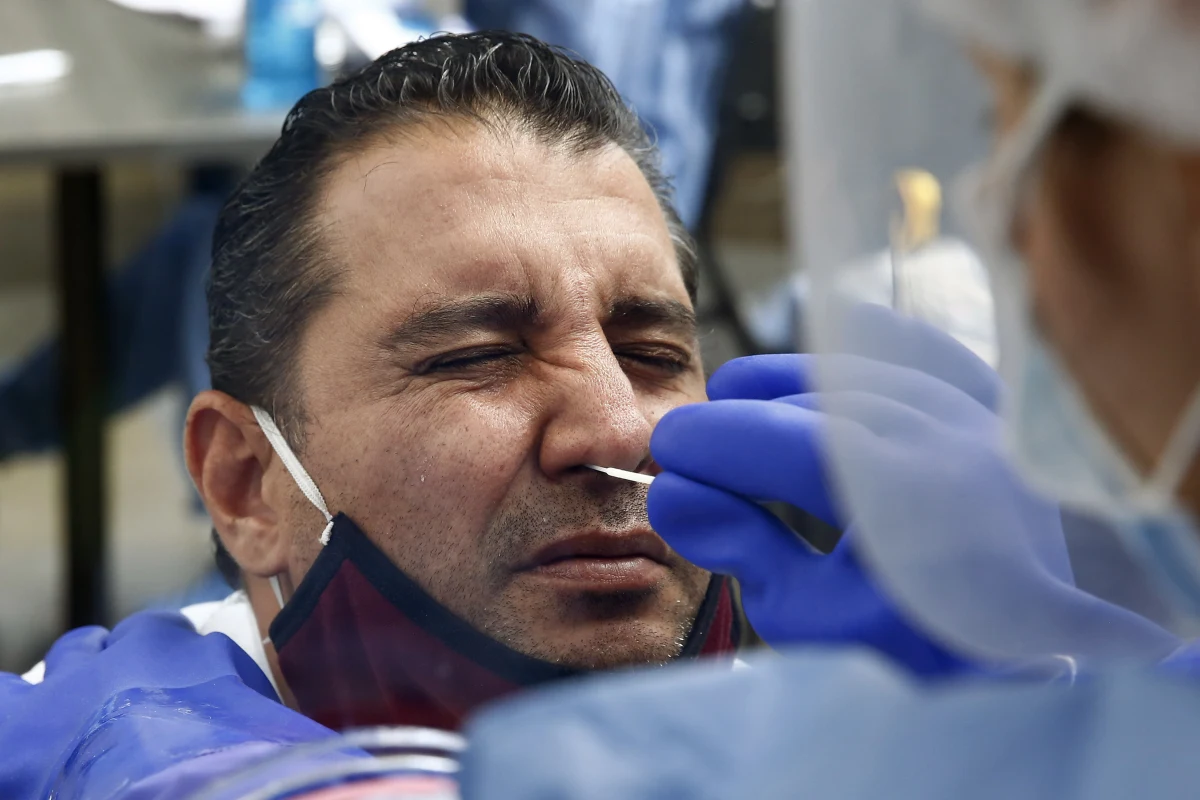 Mamy 262 nowe i potwierdzone przypadki zakażenia koronawirusem w Polsce - poinformowało Ministerstwo Zdrowia. Z raportu resortu wynika, że zmarło kolejnych dziewięć osób, które zachorowały na COVID-19.