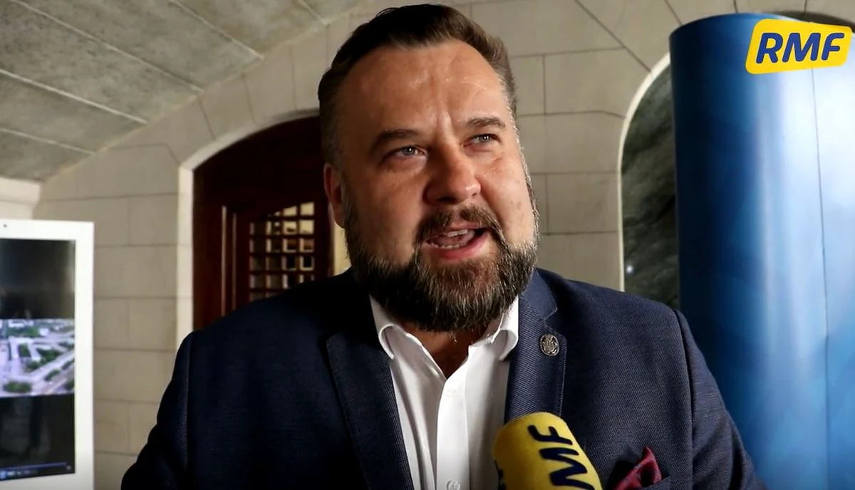 Kraków rzuca wyzwanie Warszawie i innym dużym miasto. Będziemy lepsi - mówią krakowscy urzędnicy i proponują walkę o najwyższą frekwencję wyborczą podczas niedzielnej II tury wyborów prezydenckich. "Do pojedynku zapraszamy wszystkie duże miasta" - mówi Dominik Jaśkowiec przewodniczący rady miasta Krakowa - "Liczyć się będzie każdy głos". 