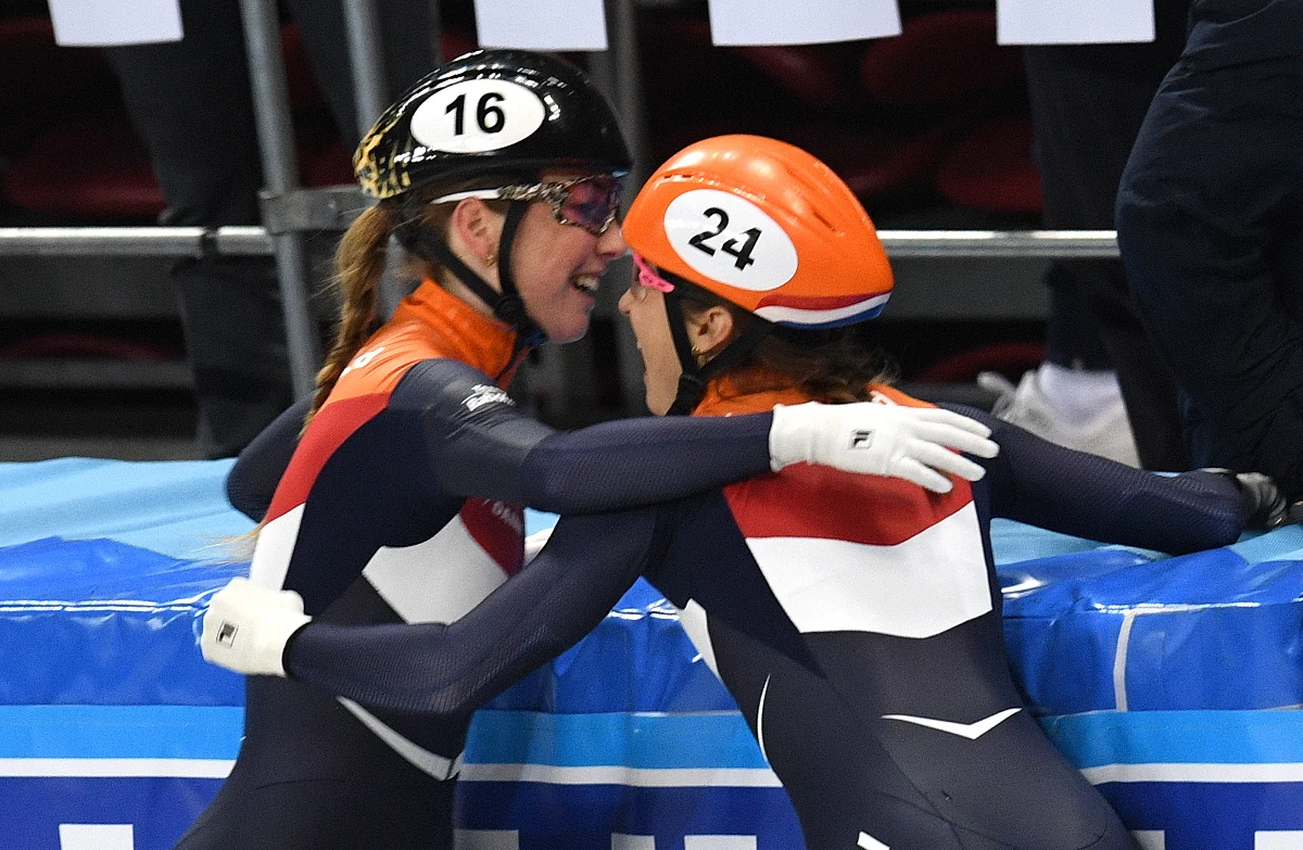 W wieku 27 lat w szpitalu w Perpignan zmarła mistrzyni świata w short tracku na dystansie 500 m Holenderka Lara van Ruijven - poinformowała w piątek wieczorem jej macierzysta federacja.
