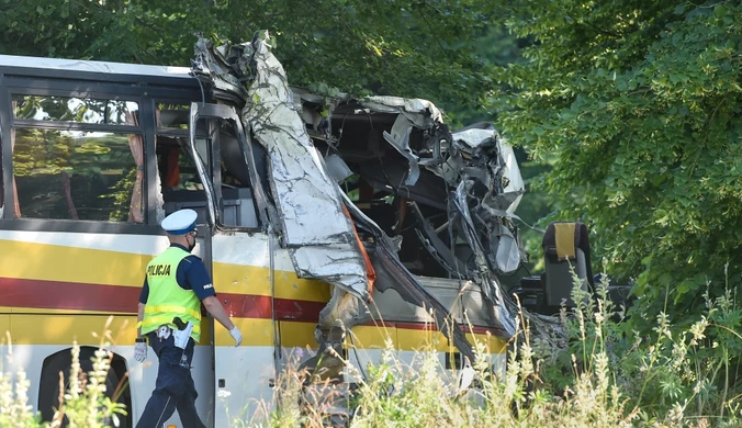 ​Pomorskie: Autobus zderzył się z samochodem. Trzy osoby zginęły