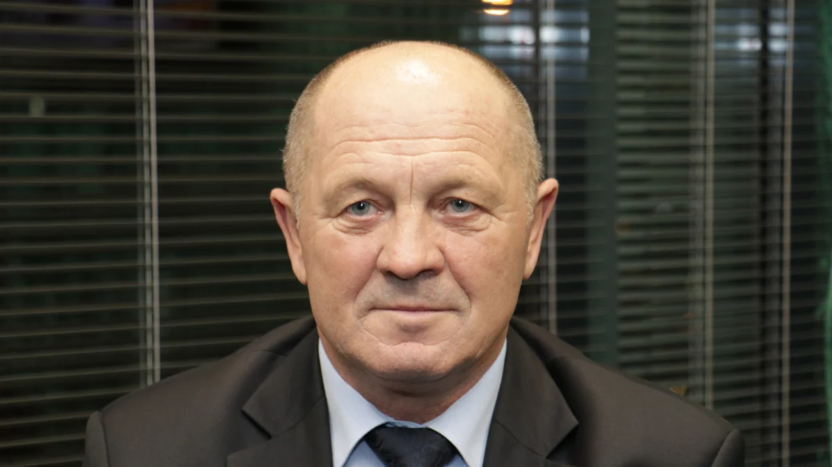 Polskie Stronnictwo Ludowe nie będzie ani przystawką Prawa i Sprawiedliwości, ani przybudówką Koalicji Obywatelskiej; zdecydowaliśmy się zbudować Koalicję Polską i idziemy środkiem z równym dystansem do jednego i drugiego środowiska - podkreślają  politycy PSL.