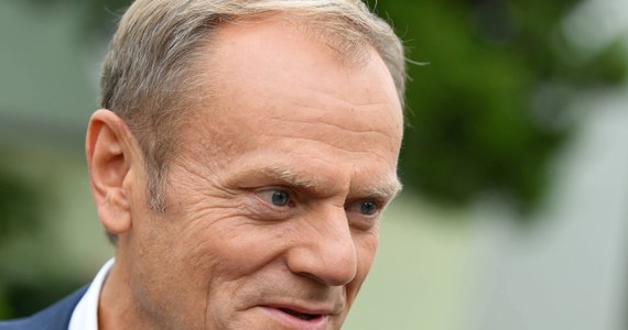 "Lubię pana, panie prezydencie. Szczególnie za pańską otwartość" - tak Donald Tusk napisał na Twitterze do Andrzeja Dudy. W ten sposób odniósł się do słów, jakie padły podczas rozmowy prezydenta z rosyjskimi youtuberami. Andrzej Duda stwierdził w niej, że "Donald Tusk go po prostu nie lubi". 