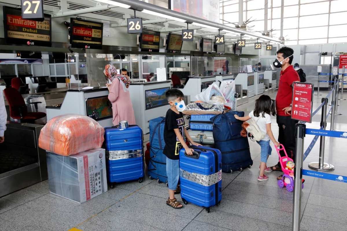 25 milionów Irańczyków zostało zakażonych koronawirusem, a kolejnym 30-35 milionom grozi zarażenie - poinformował w sobotę prezydent Iranu Hasan Rowhani, opierając - jak twierdzi - na nowym raporcie ministerstwa zdrowia swego kraju.