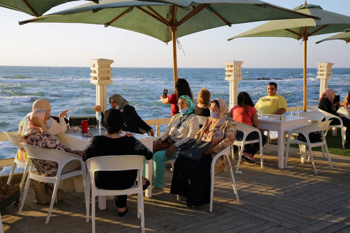 W roku pandemii Włosi będą wyjeżdżać na wakacje do października. Ulubionym miejscem wypoczynku w tej wyjątkowo trudnej sytuacji są góry- ogłosiła krajowa Agencja Turystyki.
