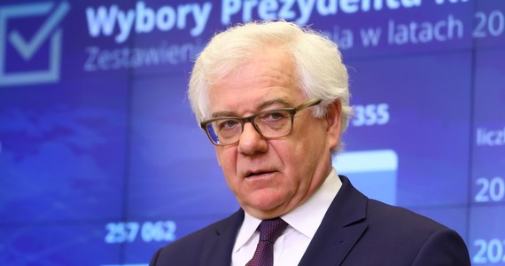 Minister spraw zagranicznych Jacek Czaputowicz, że jest dobry moment na zmianę na stanowisku szefa dyplomacji. Twierdzi, że już wcześniej rozmawiał na ten temat z premierem.Kilka miesięcy temu umówiliśmy się z premierem Mateuszem Morawieckim na kontynuowanie mojej misji do wyborów prezydenckich – oświadczył w rozmowie z "Rzeczpospolitą".