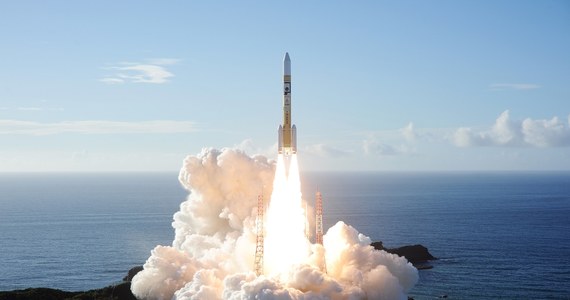 Z centrum kosmicznego na japońskiej wyspie Tanegashima wystartowała w kierunku Marsa sonda Al-Amal (Nadzieja) należąca do Zjednoczonych Emiratów Arabskich. To pierwsza misja międzyplanetarna w świecie arabskim.