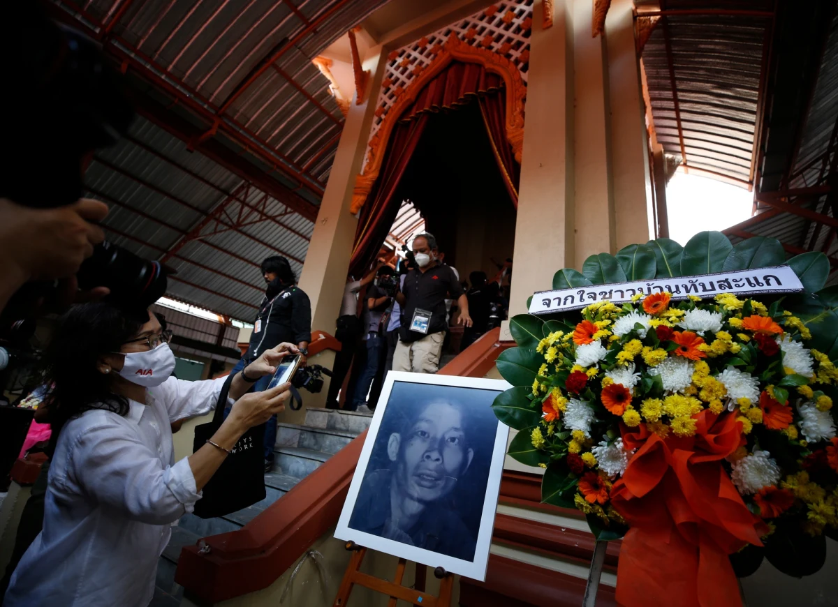 Seryjny morderca i kanibal Si Quey został skazany za zabicie i zjedzenie 7 chłopców. 60 lat temu wykonano na nim wyrok śmierci poprzez rozstrzelanie, a ciało oddano do badań naukowych. Teraz sześć dekad od tamtych makabrycznych wydarzeń ma zostać skremowany.