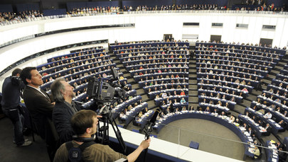 Parlament Europejski przyjął rezolucję ws. wyników unijnego szczytu. Co jest w dokumencie? 