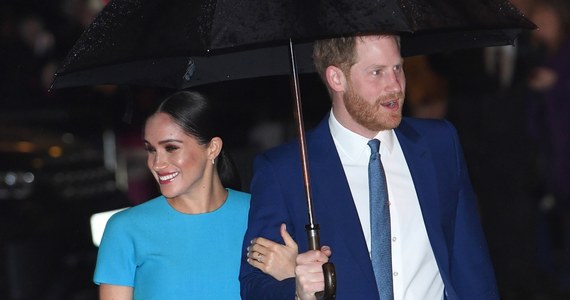 Książę Harry i jego żona księżna Meghan wydali oświadczenie, w którym zaprzeczyli, by brali udział w powstawaniu książki "Finding Freedom" ("Znajdując wolność") na ich temat. Zapowiadana na sierpień publikacja ma być krytyczna wobec rodziny królewskiej.