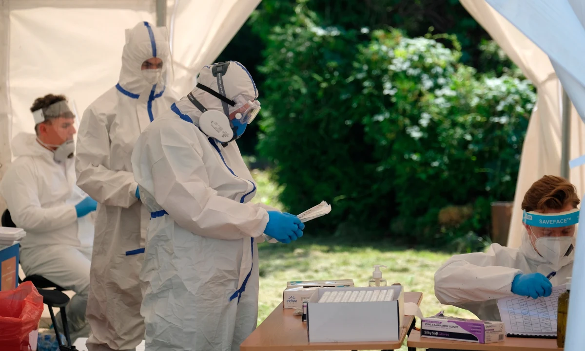 Kopalnia Bielszowice w Rudzie Śląskiej jest kolejnym ogniskiem epidemii koronawirusa w górnictwie – potwierdziły badania przesiewowe części załogi. Minionej doby wśród załogi kopalni przybyło 125 przypadków zakażenia. W poniedziałek rozpoczną się badania pozostałych 1,4 tys. pracowników. 