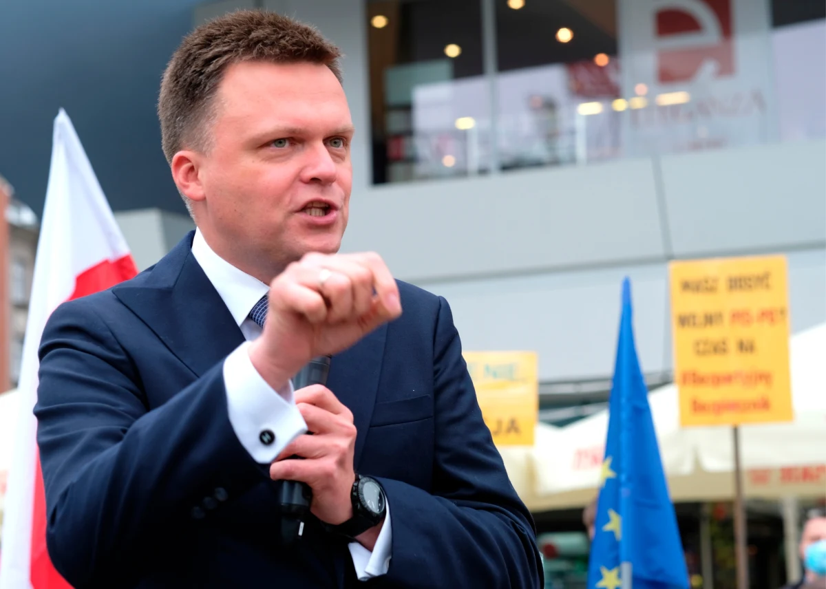 Mam poczucie, że Szymon Hołownia cały czas nas zaczepia. Kłótnia po stronie opozycji jest czymś nieskutecznym, niepoważnym, co nie powinno się zdarzyć - mówił poseł KO Cezary Tomczyk, który był szefem sztabu wyborczego kandydata KO na prezydenta Rafała Trzaskowskiego.