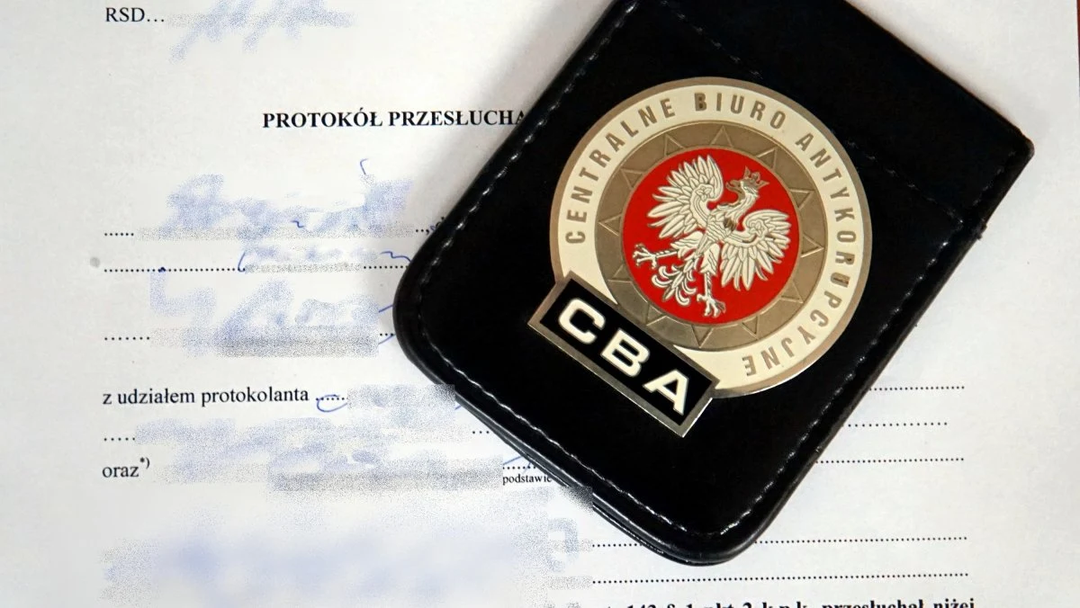 Prokuratorskie zarzuty usłyszało już 17 z 23 zatrzymanych przez CBA w sprawie dot. działania na szkodę jednego z komercyjnych banków w Polsce. Chodzi o narażenie banku na straty sięgające 86 milionów złotych.